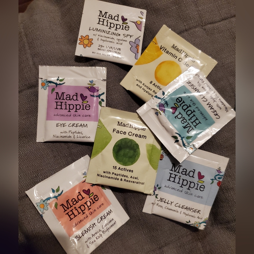 Mad Hippie Skincare Set - Multicolor
